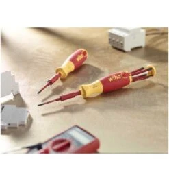 Wiha Schraubendreher Mit Bit Magazin LiftUp Electric Schlitz, Phillips, PlusMinus/Pozidriv Mit 6 SlimBits (38611) -Bahcore Geschaft bit schraubendreher bithalter mit griff 949720 czm